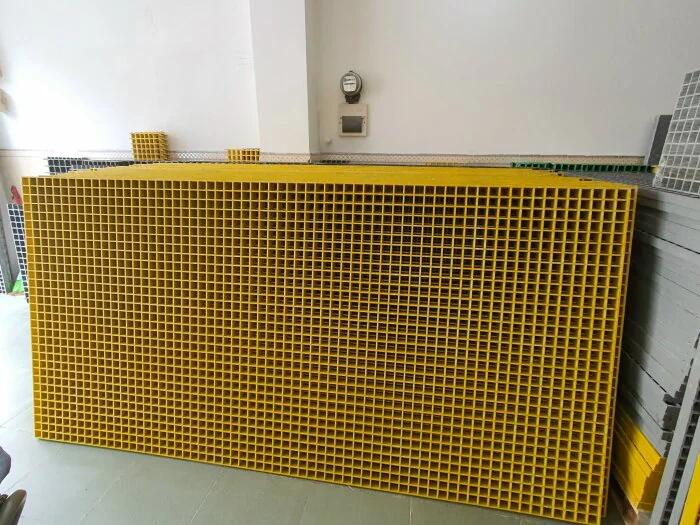 Sàn Grating Composite Ô 19x19 Hòa Bình: Giải Pháp Cho Mọi Công Trình
