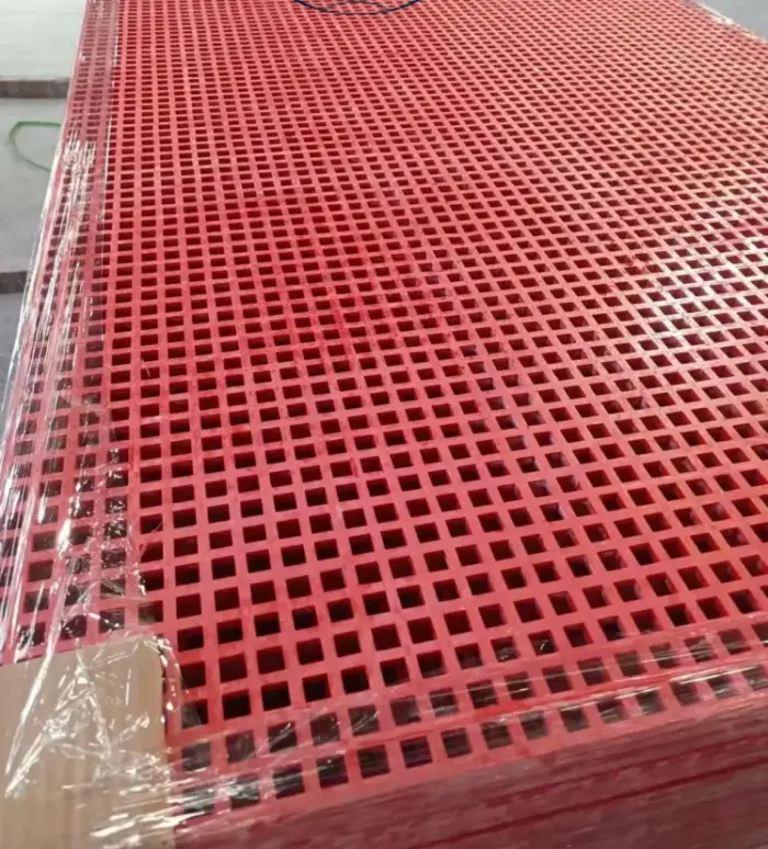 Tính Năng Và Ưu Điểm Của Sàn Grating Composite - Giải Pháp Hiện Đại Cho Môi Trường Công Nghiệp Và Xây Dựng