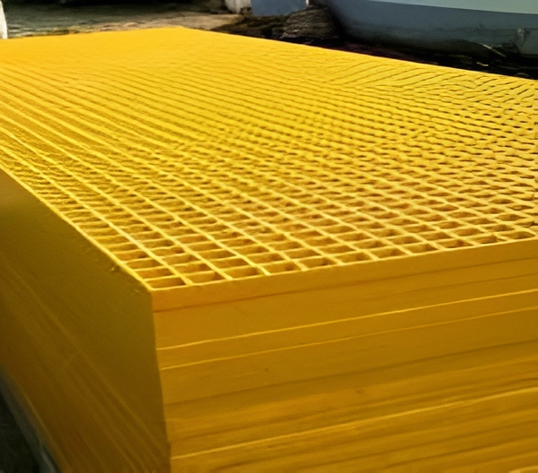 Liệt kê những ứng dụng của tấm grating composite - Đa ngành